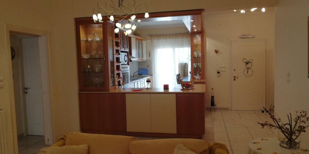 Apartment Giorgos Kalamáta Buitenkant foto