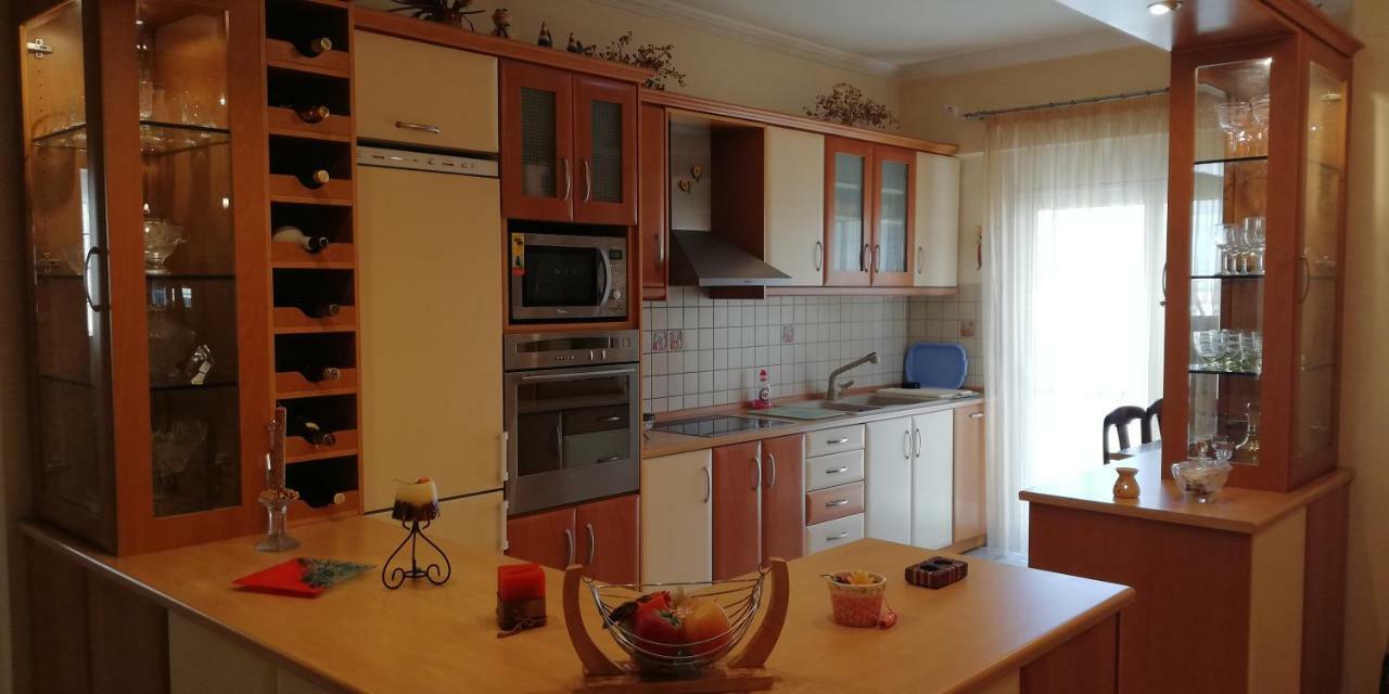 Apartment Giorgos Kalamáta Buitenkant foto